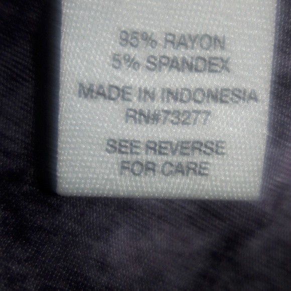 HP Junior's Mudd Keyhole High-Low Tee XS - Picture 3 of 6